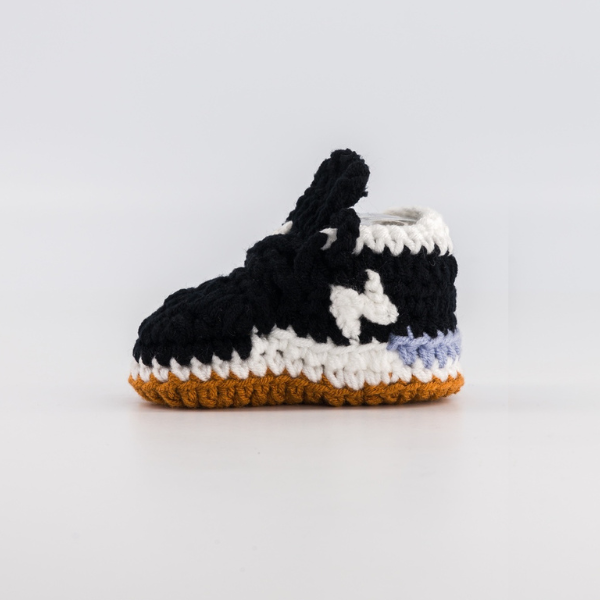Heritage Black — handmade crochet baby shoes